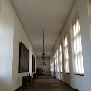 Queen's Hallway